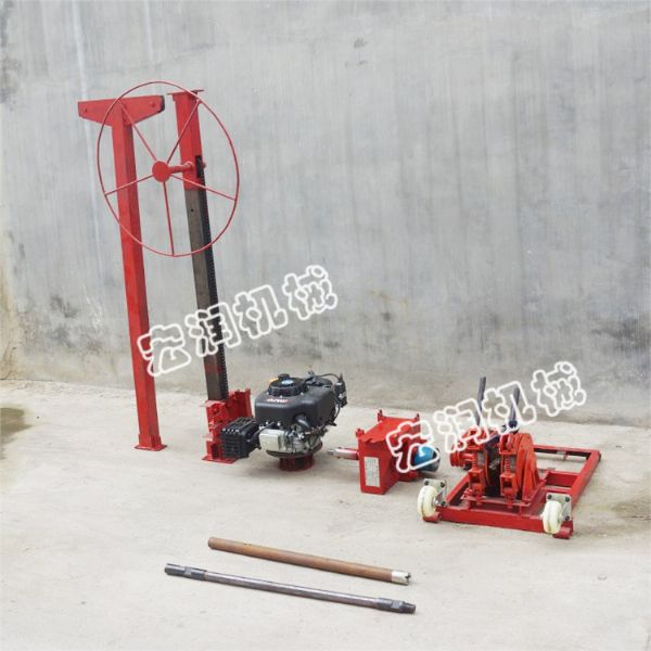 廠(chǎng)家生產(chǎn)汽油取芯機，戶(hù)外取芯勘探鉆機